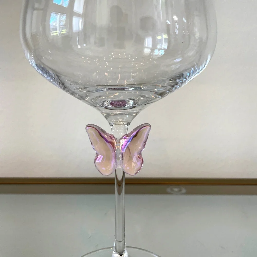 NEW Godinger Pink Butterfly Wine Glass Chic Barware